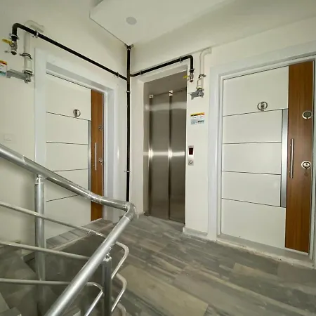 Apartment Misho