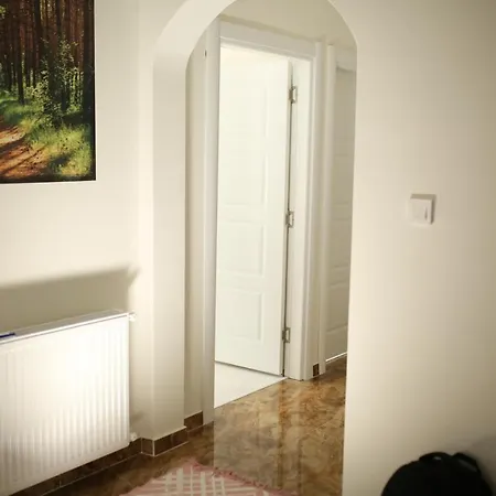 Апартаменти Misho *