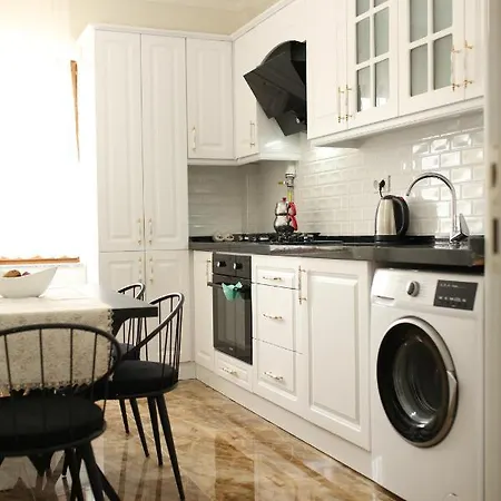 Апартаменти Misho *